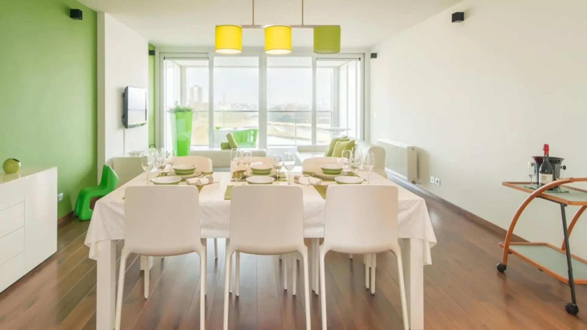Beautiful Apartment With View Ostend