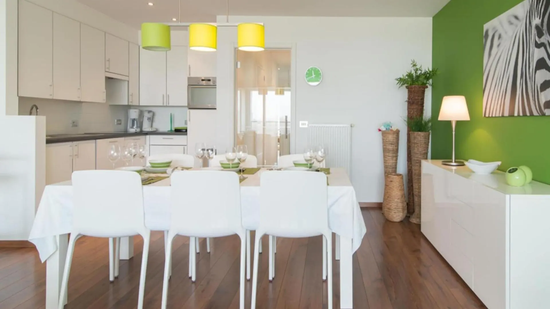 Beautiful Apartment With View Ostend 0*,